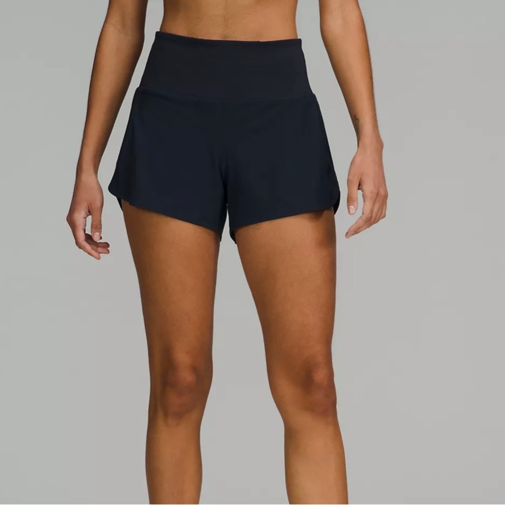 Lululemon Speed Up High-Rise Lined Short 4", Size 6 Tall